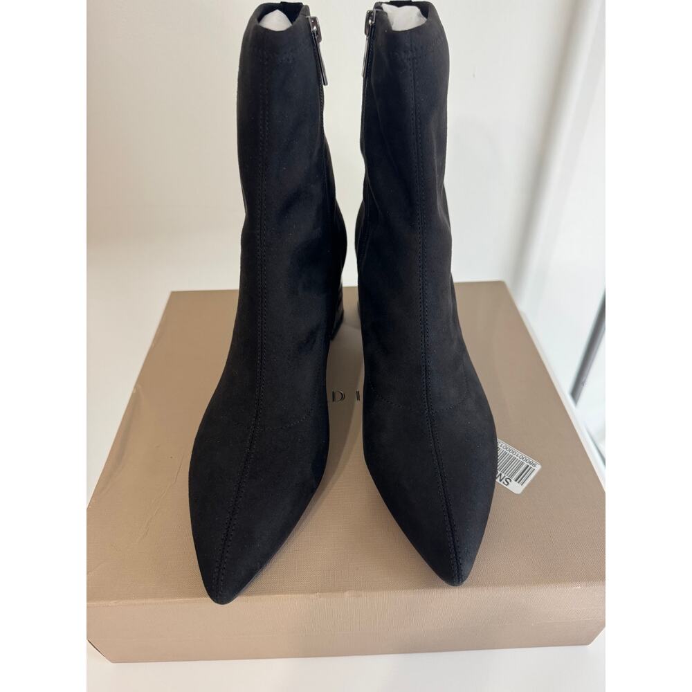 Donald Pliner Tomos Black Stretch Suede Pointed Toe Booties Women's Size 11 NIB - Picture 2 of 7